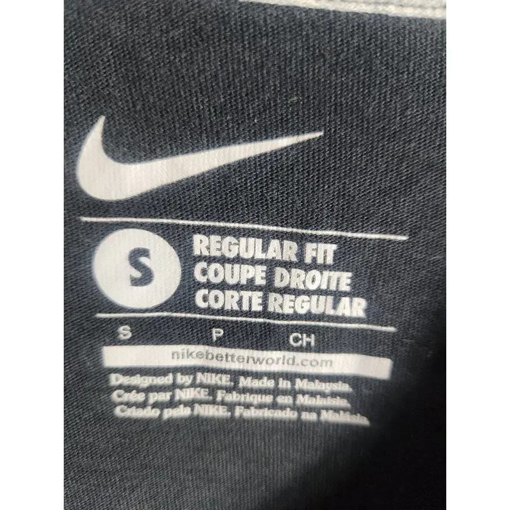 Nike Short sleeve T men's small